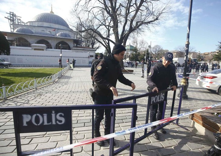 La communauté internationale condamne l’attentat à la bombe à Istanbul - ảnh 1